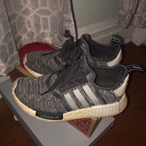 Adidas Wmns NMD_R1 Midnight Grey Size 7